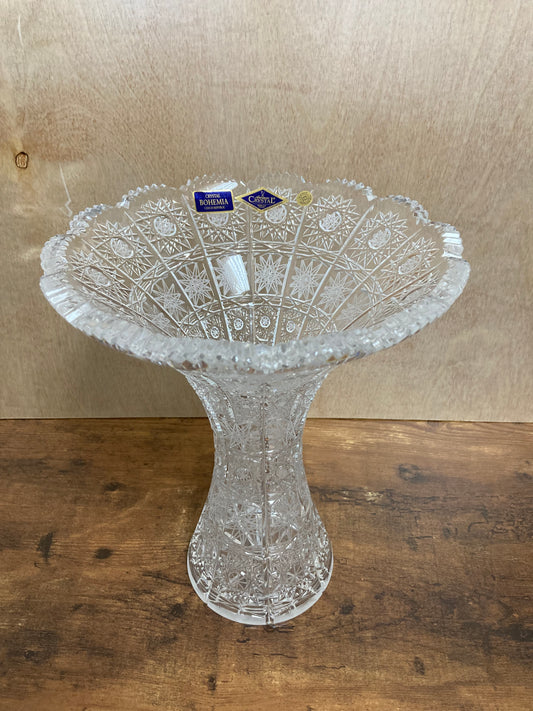 Bohemia Crystal hand cut 500 PK flower vase .Eternal elegance .