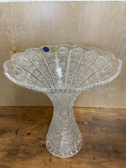 Bohemia Crystal hand cut 500 PK flower vase .Eternal elegance . Large.