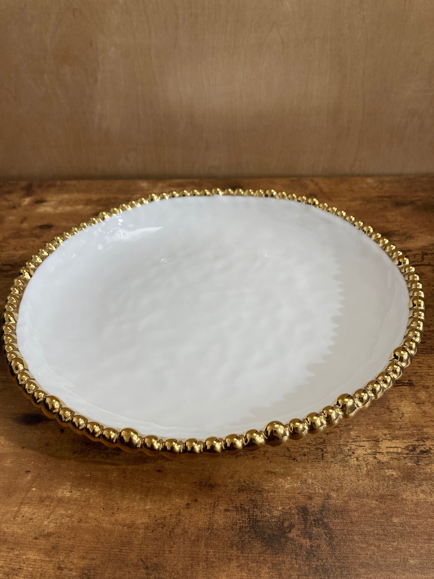 Serving dish tray plate fruits pastry food ,round shape ceramic with gold rim.