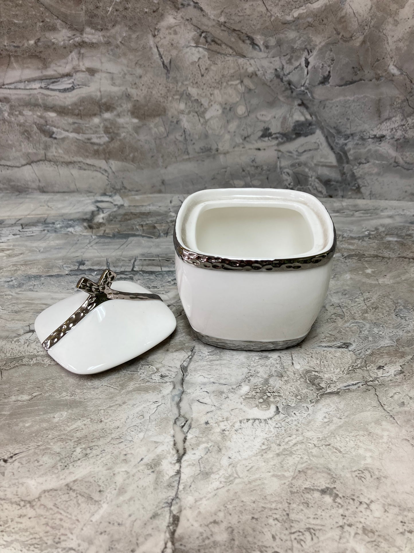 Sugar bowl with lid , white with silver rim .Ceramic.