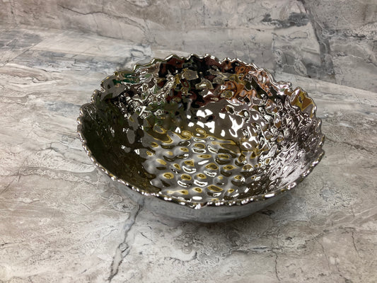 Salad soup bowl silver hammer pattern set of 6 . Elegant and classy home decor.
