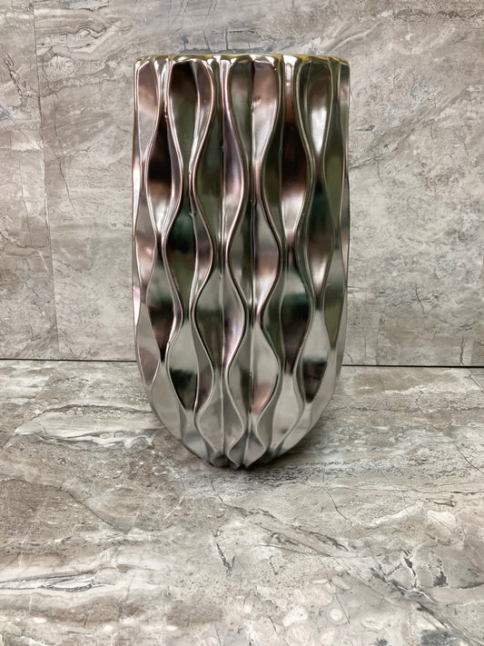 Flower vase  Silver color .Made of ceramic elegant and classy home decor.