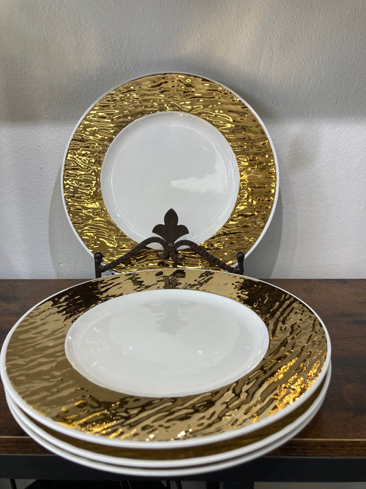 Serving white dinner plates ceramic with gold rim ,hammer pattern 4 pcs set . Home decor.