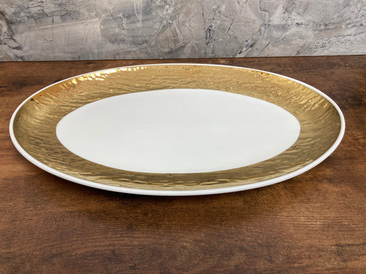 Oval Platter Gold color rim ,serving ceramic Dish tray stylish modern .