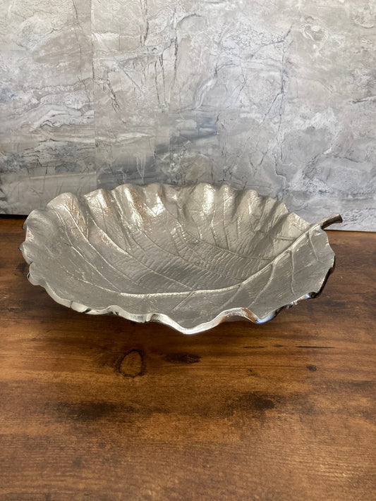 Salad Fruit bowl metal Silver color. Serving dish decor home.