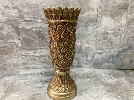 Elegant and Stylish  Decorative Vase with Rounded  shape base. Poly Resin.