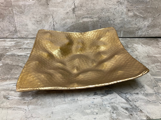 Hammered pattern Square Platter Metal Gold color.Home Decor